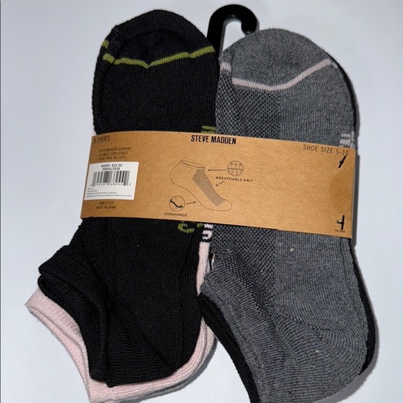 New Steve Madden Athletic Socks Black and Green - Picture 3 of 10